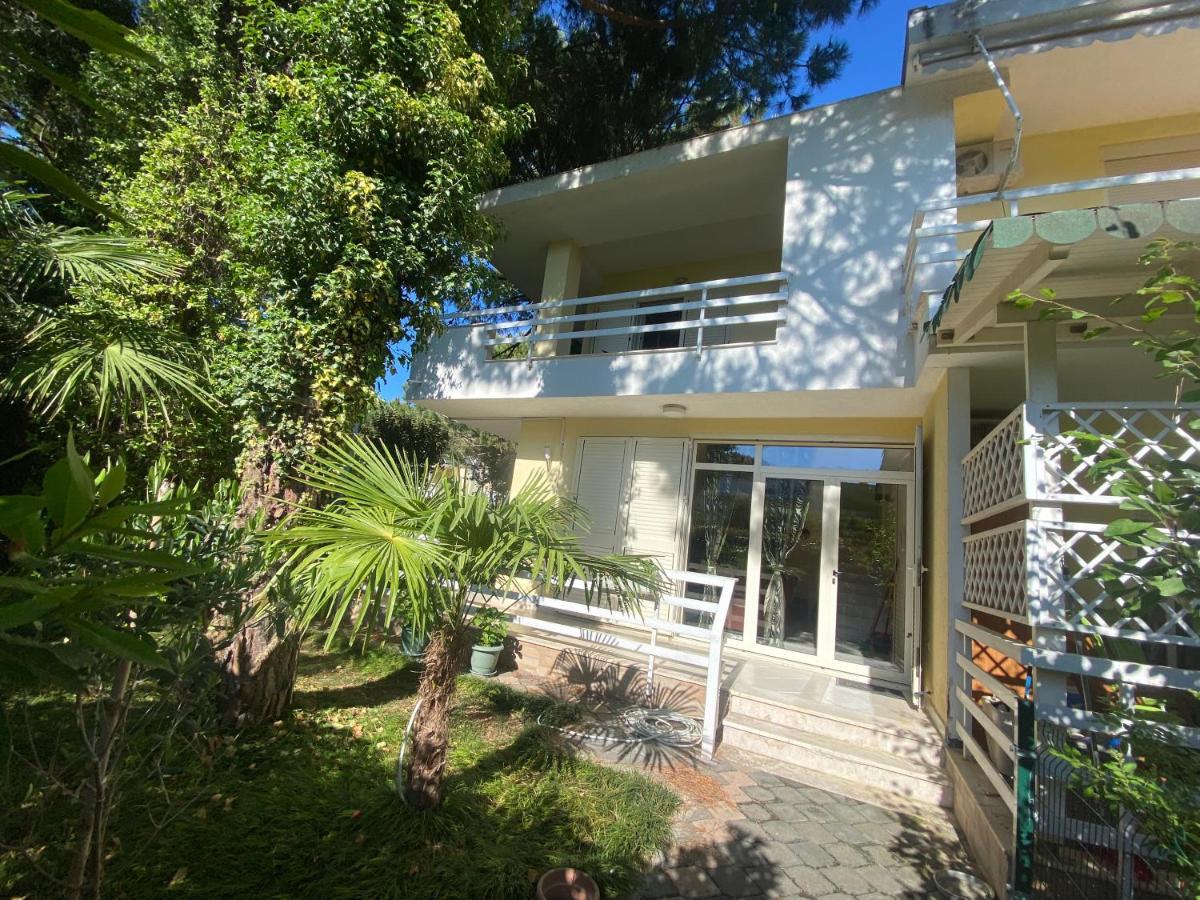 A Cozy Duplex In The Lalzi Bay Vila Durrës Exterior foto